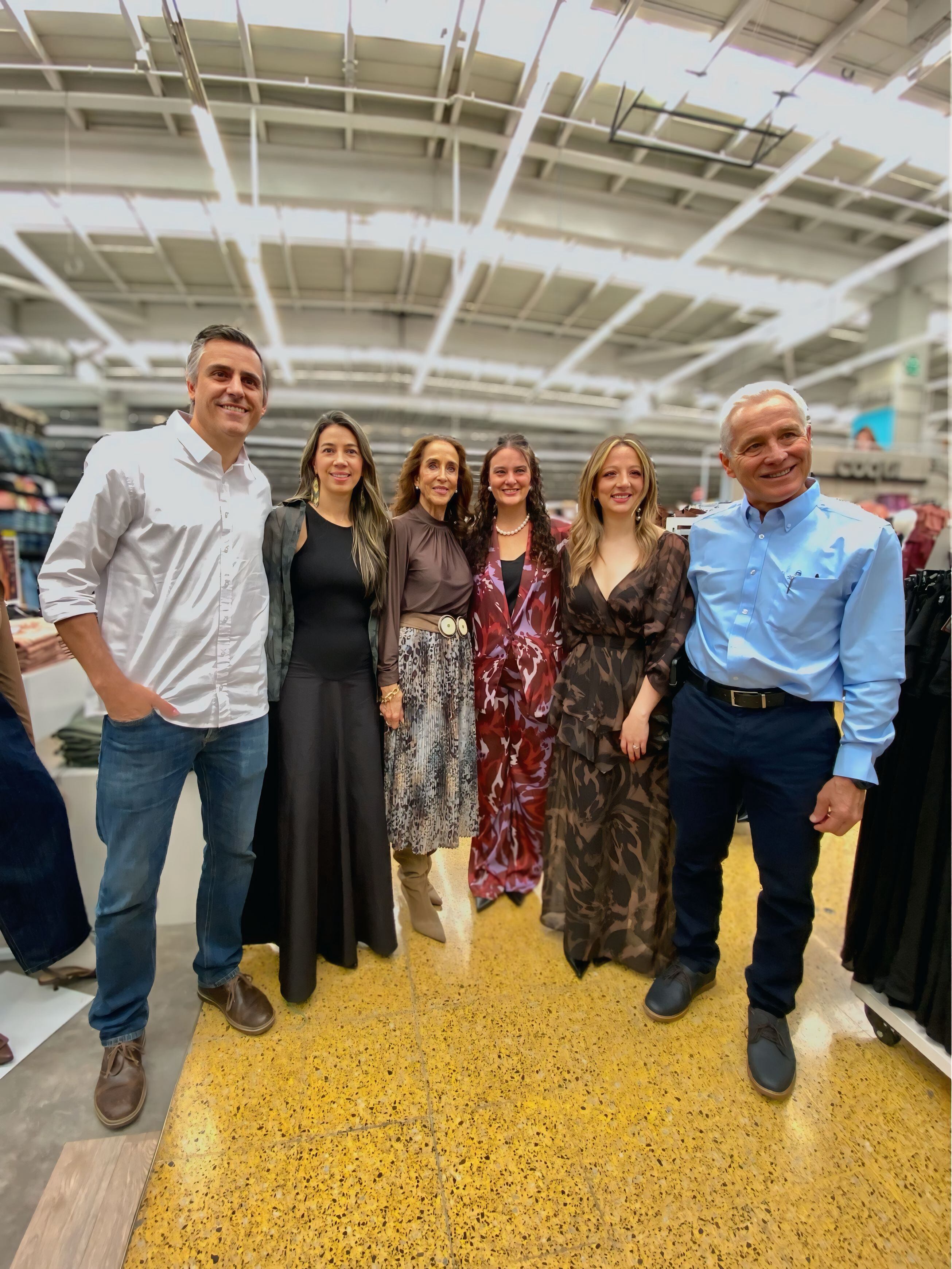 Pilar Castaño y Francesca Sesana lanzaron dos colecciones de moda para celebrar a las madres colombianas junto al Grupo Éxito