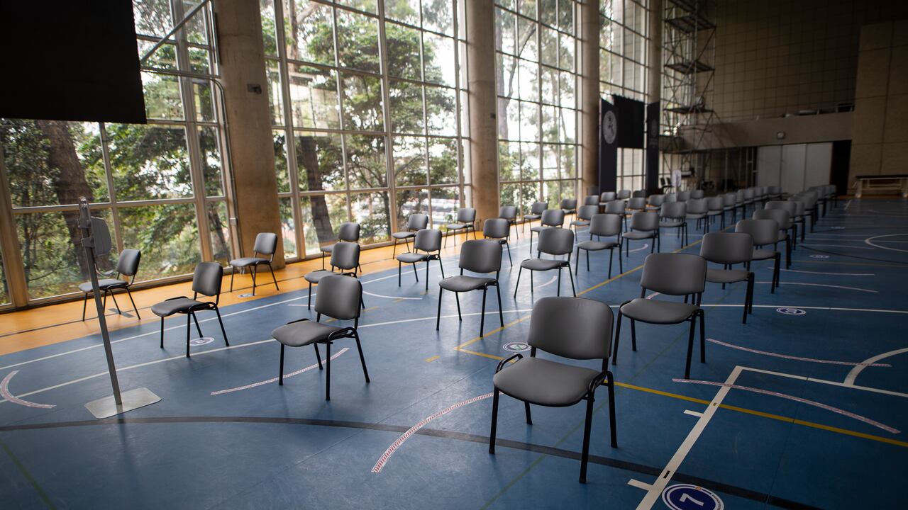 Los estudiantes graduados de colegios privados presentan una tasa de tránsito inmediato de 20 puntos porcentuales por encima de los oficiales