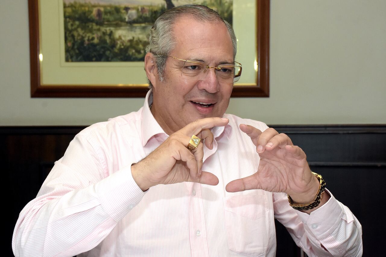 Entrevista Iván Name Presidente del Senado