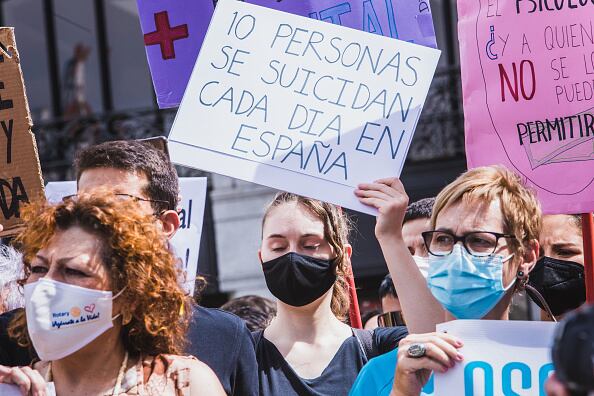 El gobierno dispuso de 100 millones de euros (107 millones de dólares) entre 2022 y 2024 para un plan nacional dedicado a la salud mental, una responsabilidad que normalmente recae en las regiones en este país descentralizado.