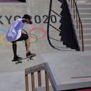 Jhancarlos González compitiendo en skateboarding en los Juegos Olímpicos de Tokio 2020.