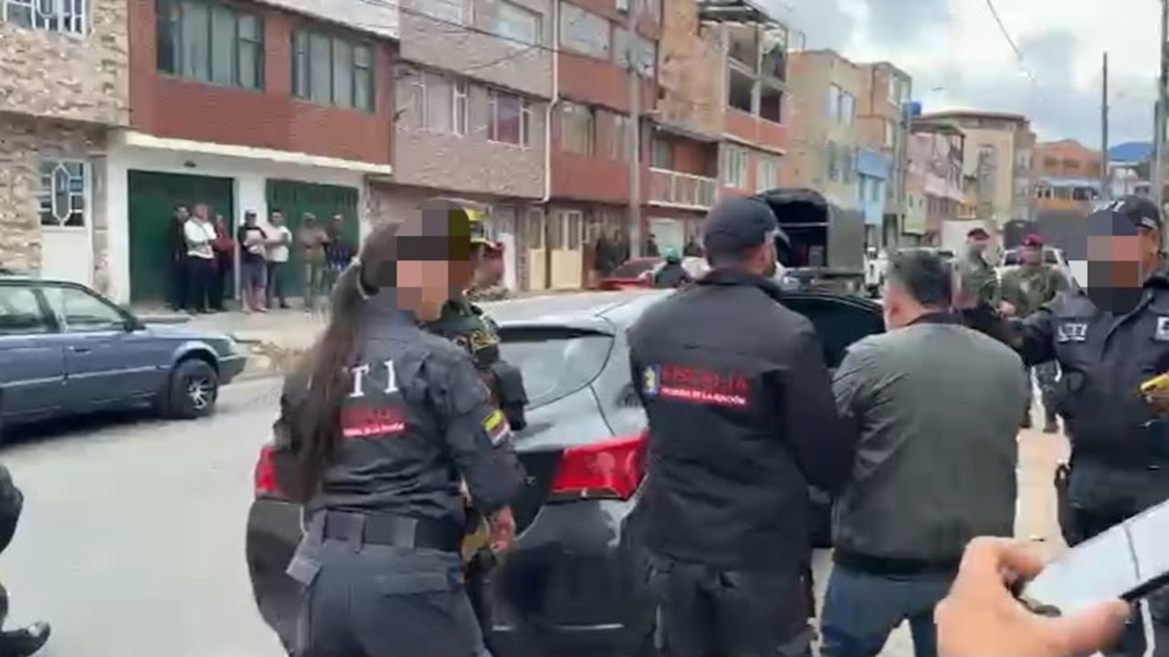 Capturados por vender armas a alias Calarcá.