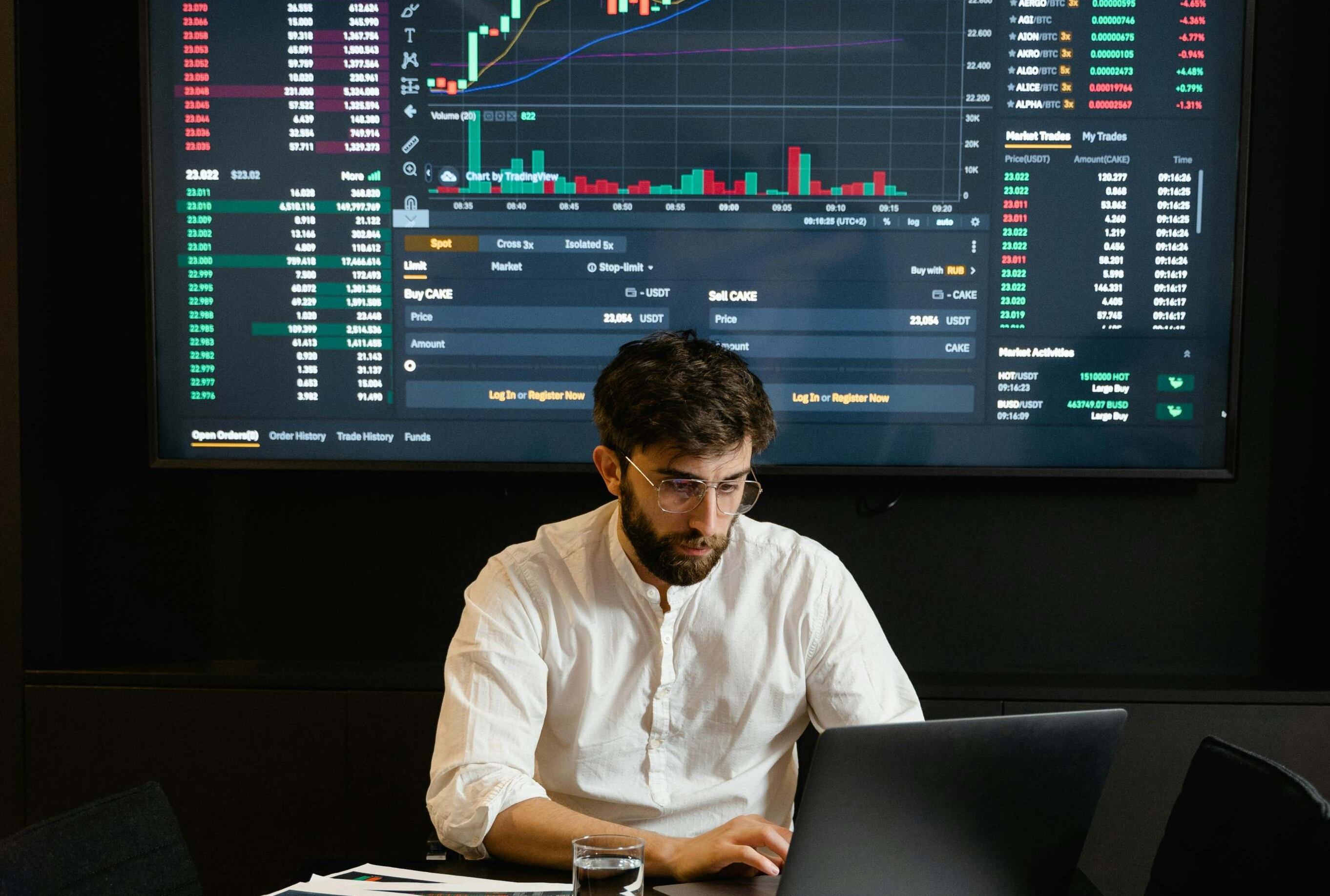 Un estudio que tiene previstas las variabilidades de la economía a nivel global.