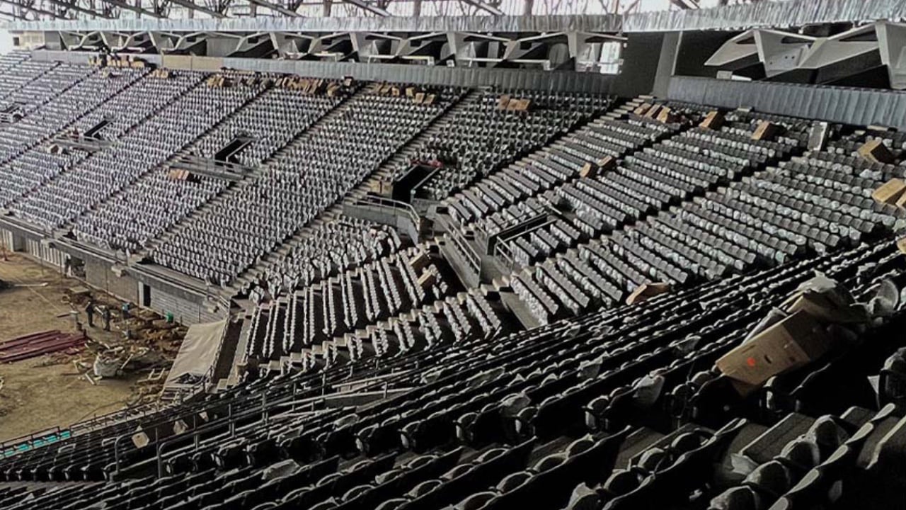 Así luce una de las graderías del Coliseo Live ubicado en las afueras de Bogotá, saliendo por la Calle 80 hacia el occidente de la capital