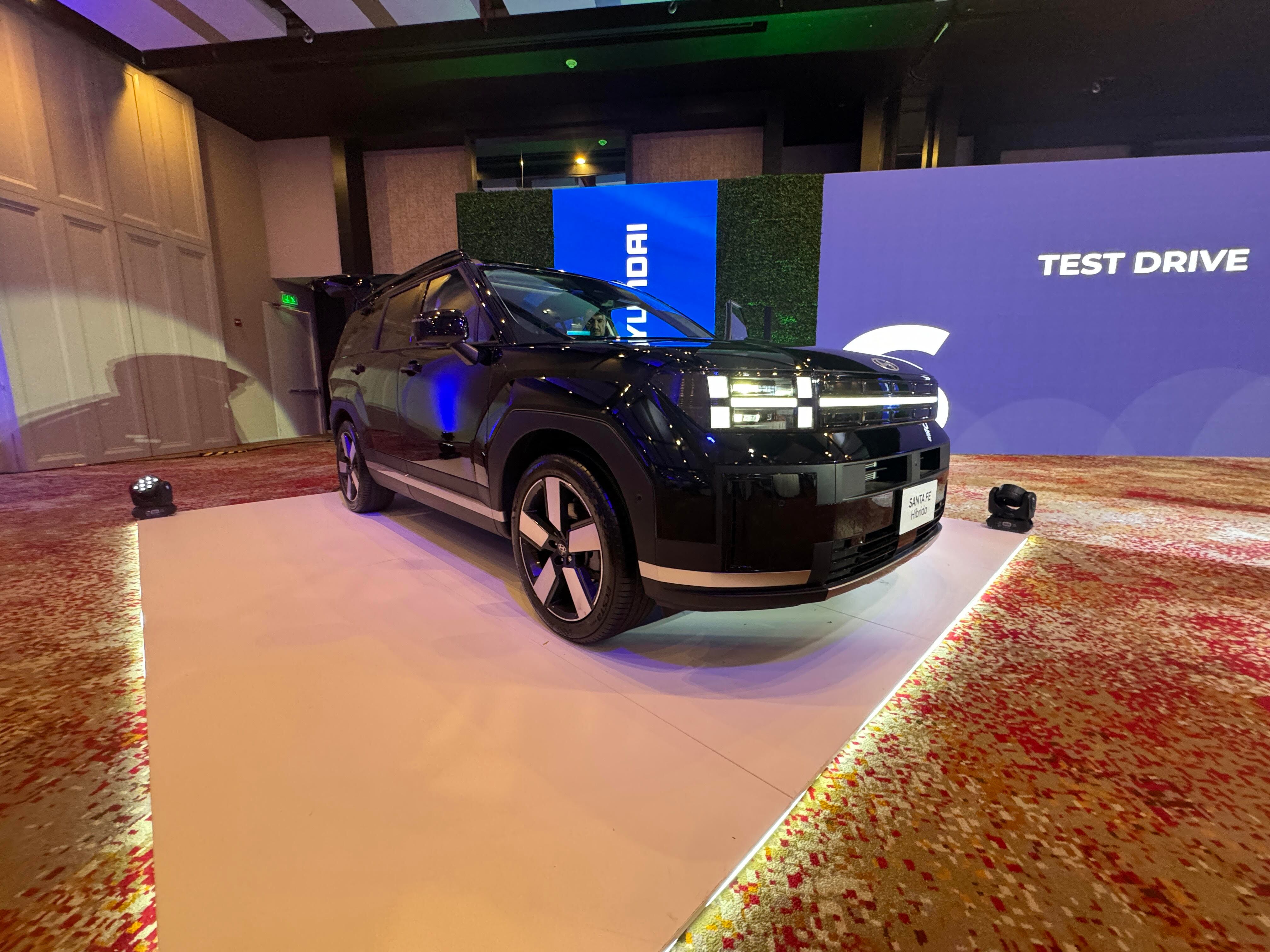 Hyundai presentó la nueva Santa Fe híbrida