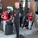 Cristiano Ronaldo le dedicó algunos minutos a su pequeño fan. Foto: Captura de video en Twitter.
