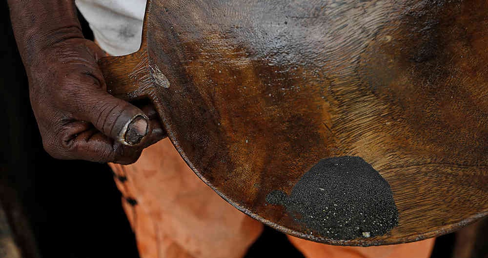 En el evento participaron 1.200 mineros ancestrales, quienes se capacitaron en minería limpia y sostenibilidad ambiental. 