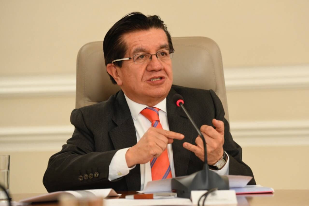 Ministro de Salud, Fernando Ruiz