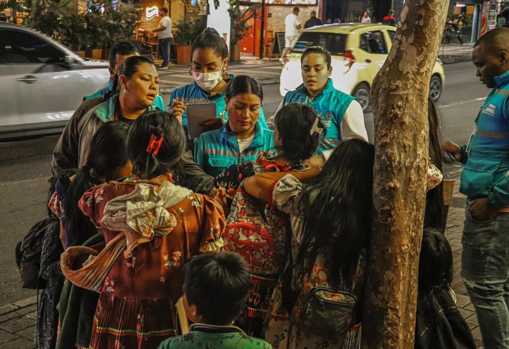 Esta actividad de mendicidad es ejercida por 582 indígenas y de estos, 245 son Niños, Niñas y Adolescentes .