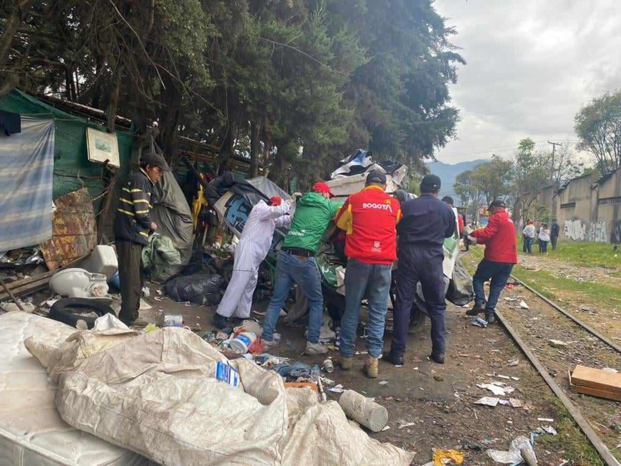 La Alcaldía de Puente Aranda ha realizado diferentes operativos, pero no han sido suficientes.