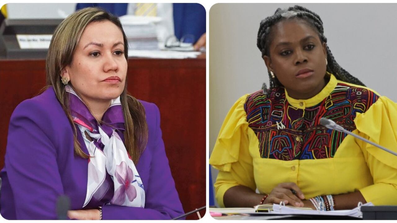 La exministra Carolina Corcho y la ministra de Educación, Aurora Vergara.