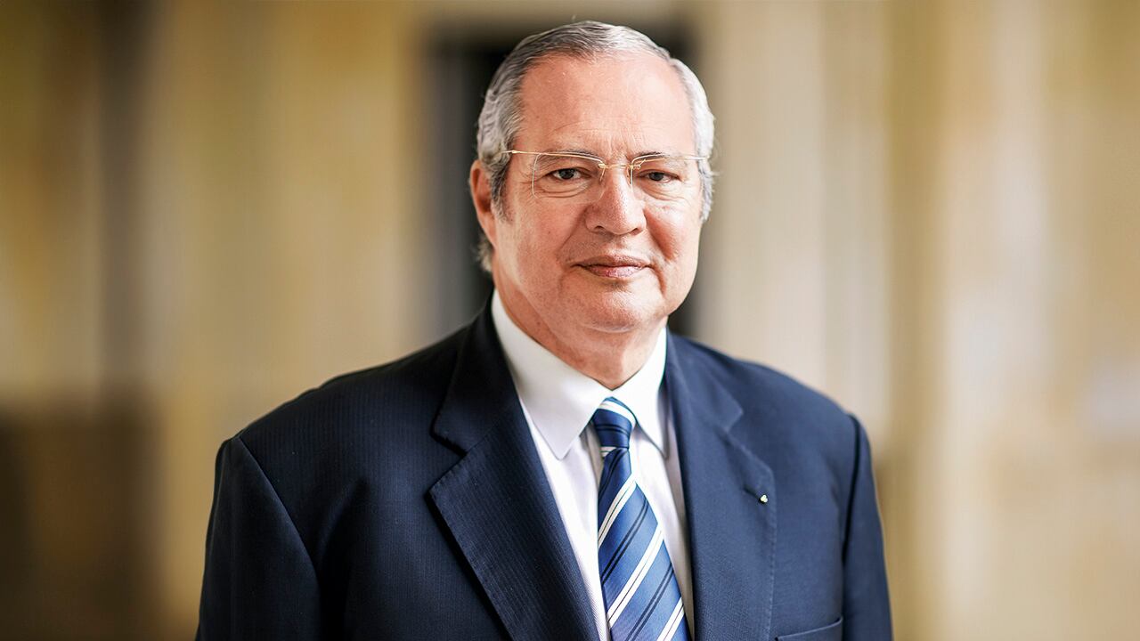 iván name Expresidente del Senado 