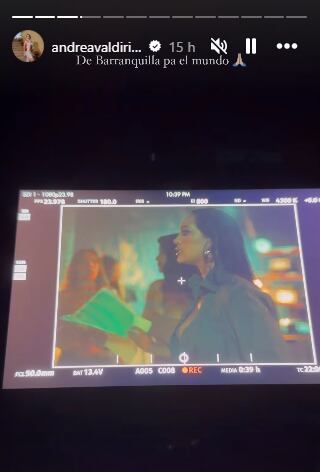 Andrea Valdiri compartió imágenes de la grabación del videoclip.