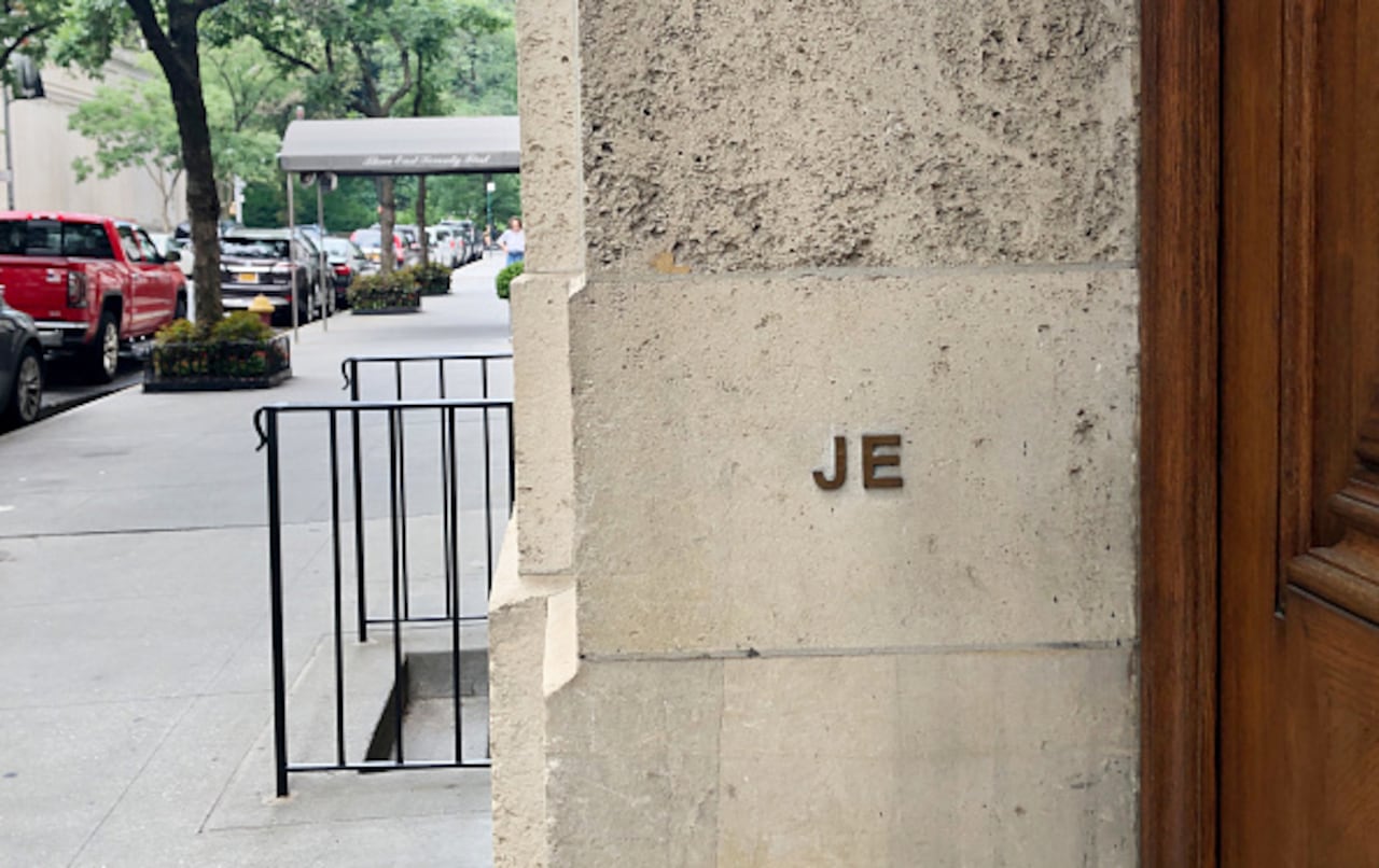El empresario, acusado de abuso sexual, presuntamente se suicidó en su celda. Foto: Benno Schwinghammer/dpa (Foto de Benno Schwinghammer/picture Alliance vía Getty Images)