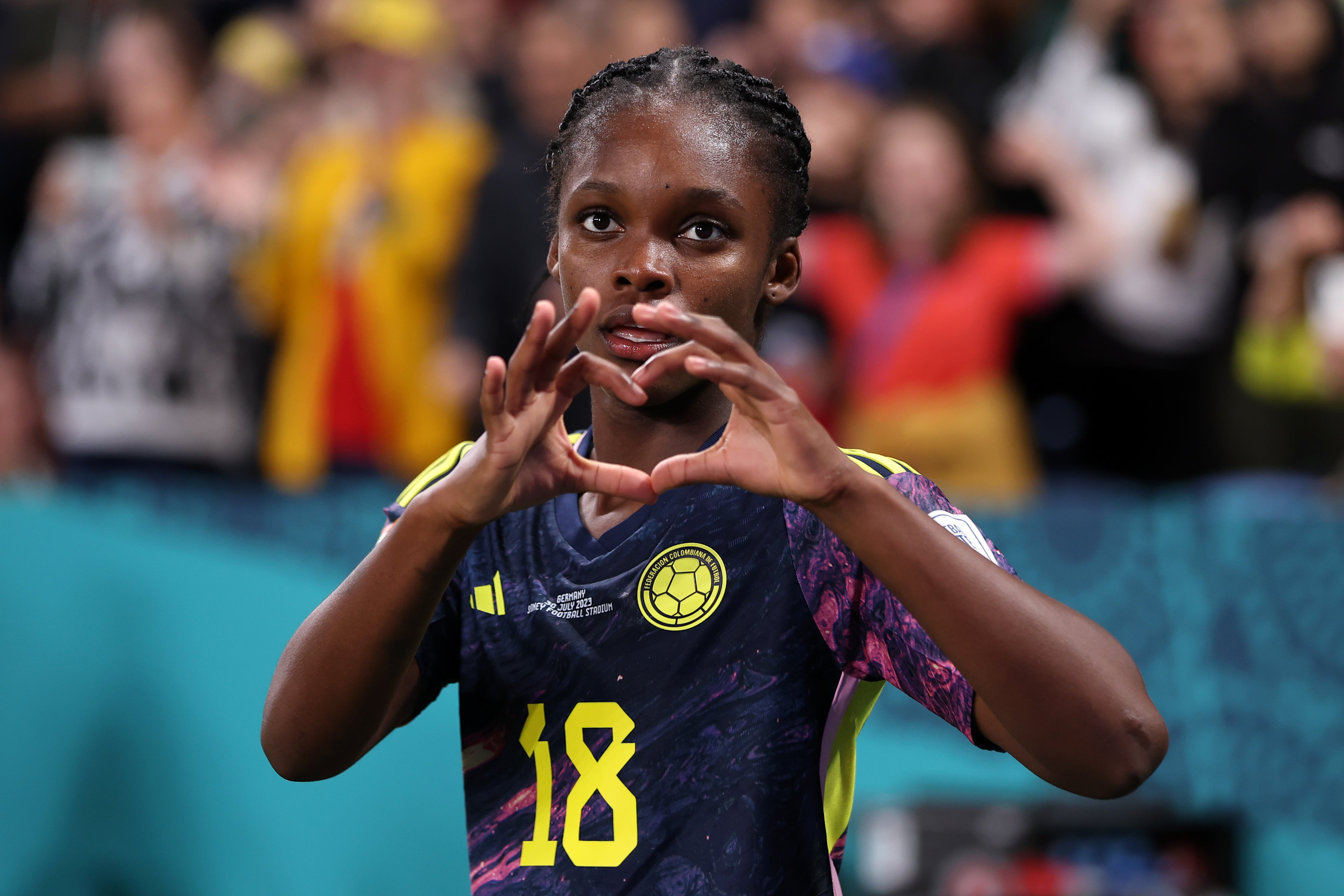 Linda Caicedo celebrando el gol que le anotó a Alemania en la Copa Mundial Femenina 2023