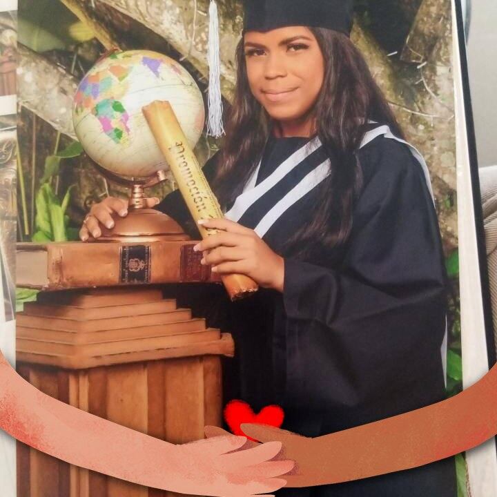 Una estudiante de enfermería murió por una bala perdida en Cali; salió a comprar algo y quedó en medio del tiroteo.