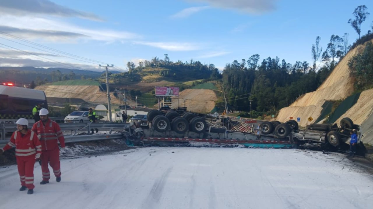 Accidente en la vía Bogotá - Girardot