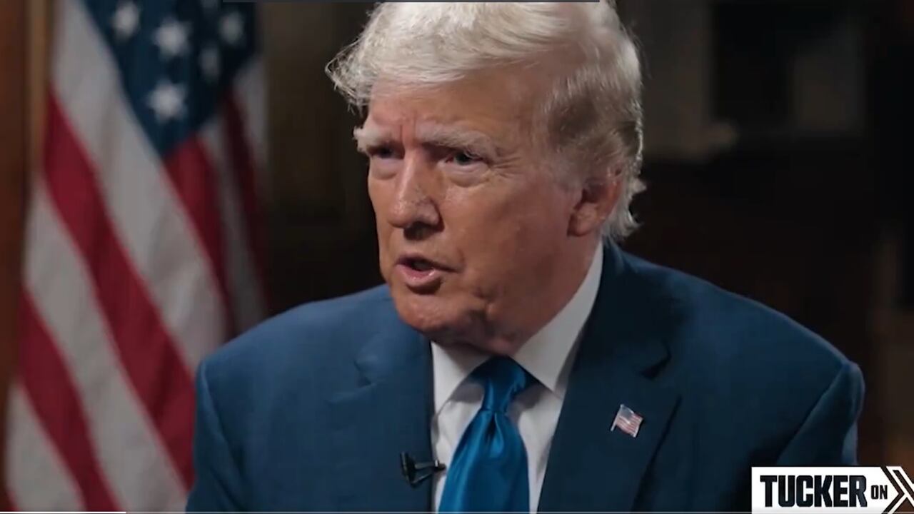 En este sentido, Trump ha explicado que nunca le dio un cargo "porque nunca" confió "mucho en él", razón que considera que es "una de las razones por las que se siente tan herido y traicionado".