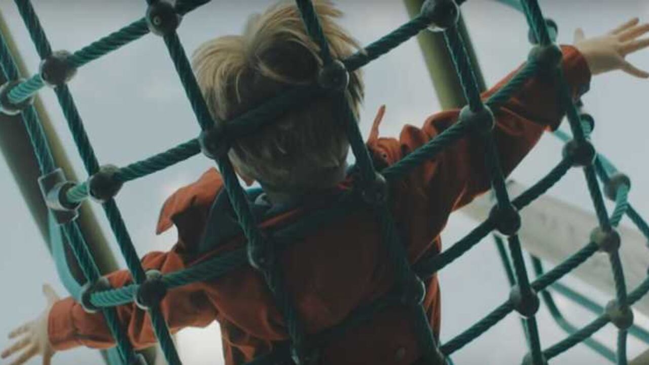 Quienes tienen autismo se caracterizan por presentar un grado de interacción social bajo.