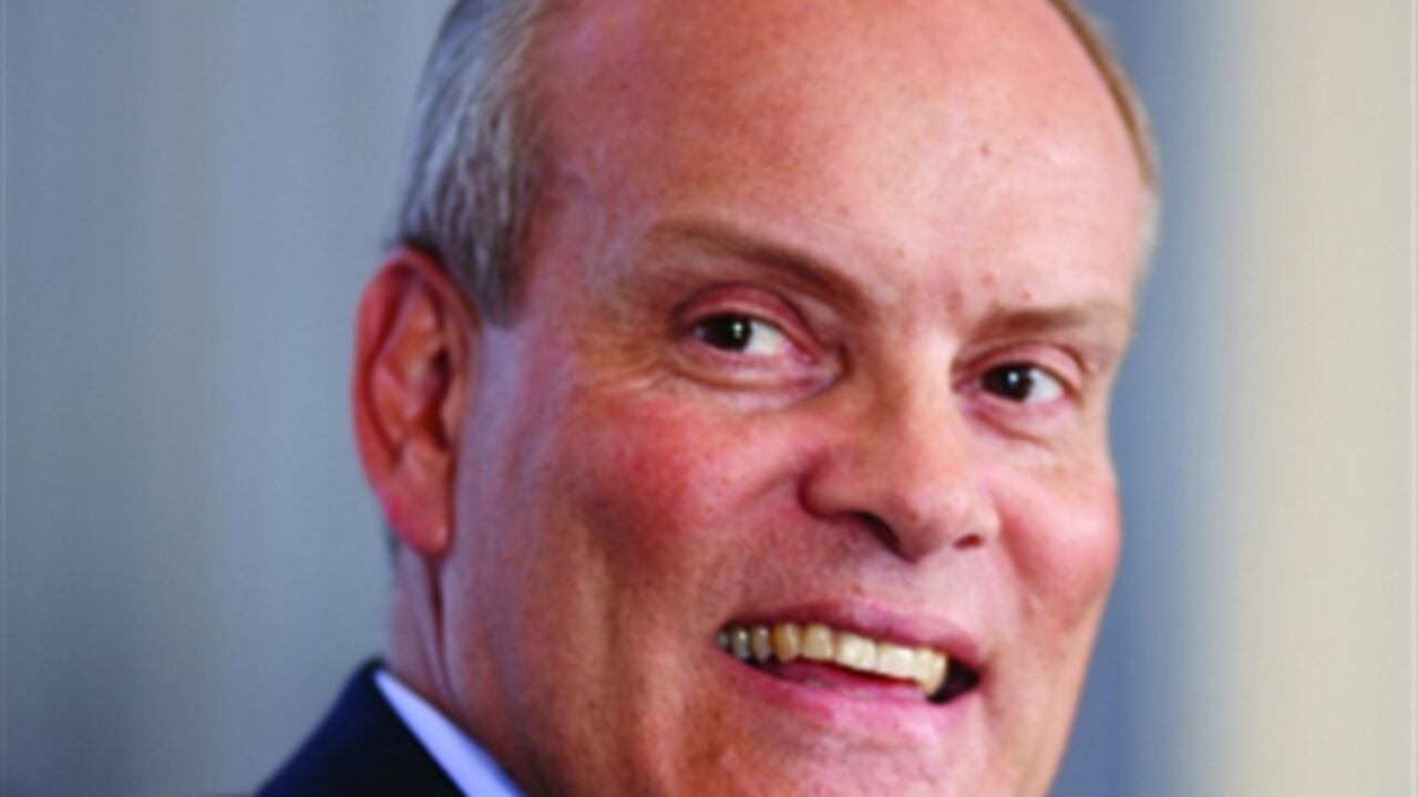 En calidad de Jefe Central del Grupo, Banca Internacional, Brian Porter supervisa todas las operaciones de banca personal, comercial y de pequeñas empresas de Scotiabank en más de 55 países fuera de Canadá.