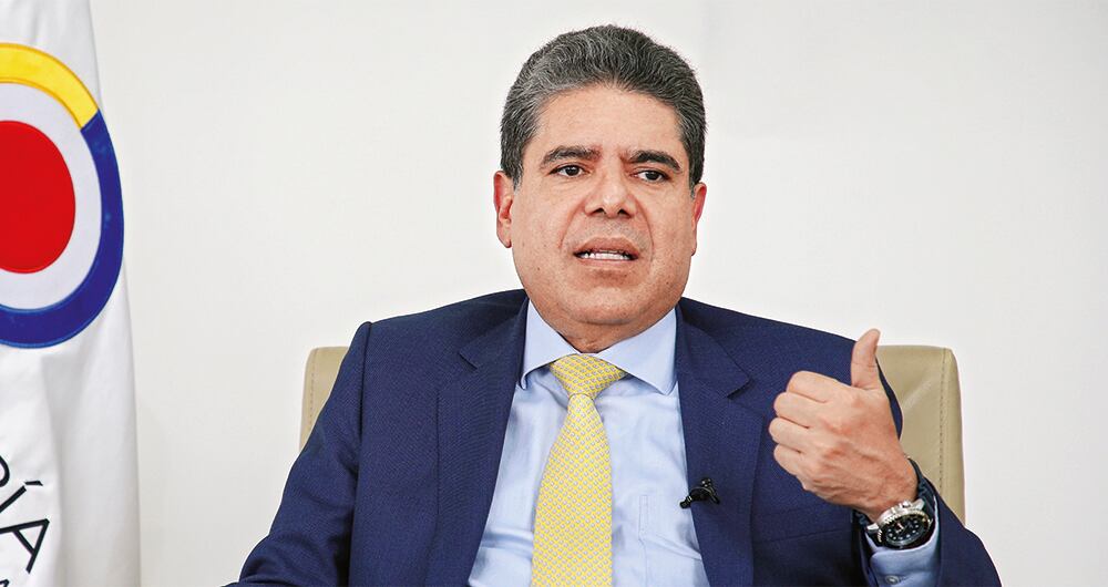 Carlos h. rodríguez Contralor