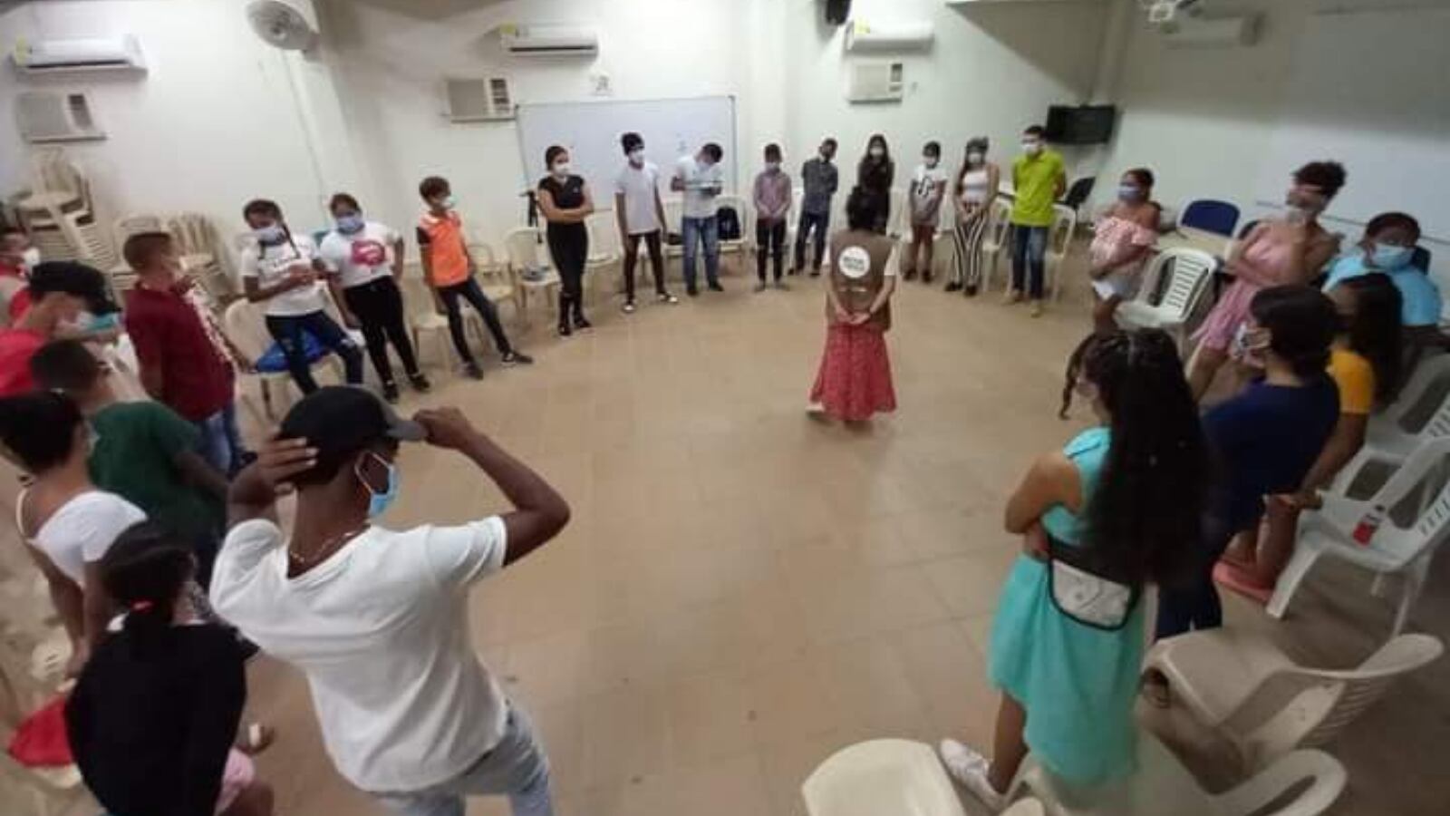 El programa Conectando Caminos por los Derechos, de USAID, y su socio estratégico Innpactia capacitaron y darán apoyo económico a varios proyectos enfocados en la población refugiada y migrante en Colombia.