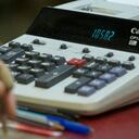 Proponen reforma tributaria sin IVA a la canasta familiar.