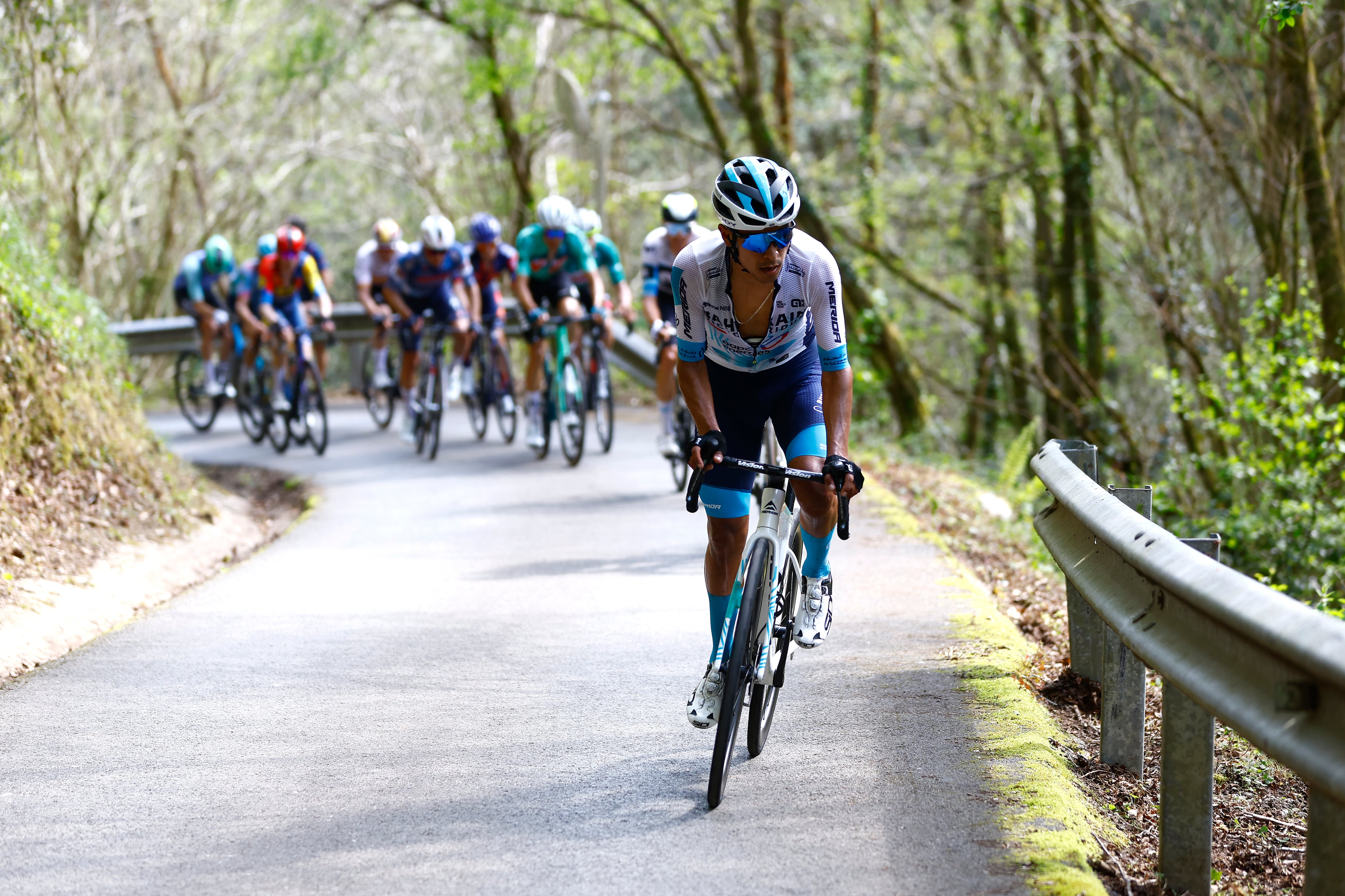 MARKINA-XEMEIN, SPAIN - APRIL 10: Santiago Buitrago of Colombia and Team Bahrain Victorious competes climbing to the Izua (420m) during the 64th Itzulia Basque Country 2025, Stage 4 a 169.6km stage from Beasain to Markina Xemein / #UCIWT / on April 10, 2025 in Markina-Xemein, Spain. (Photo by Rafa Gomez - Pool/Getty Images)