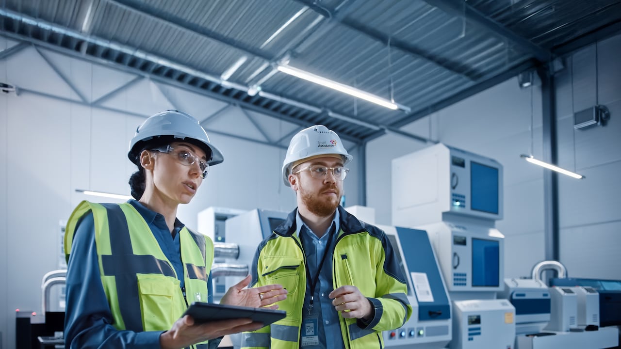 Los expertos de Smart Assistance ofrecen soluciones avanzadas como analisis de fluidos, inspecciones, auditorías y consultorías técnicas para garantizar operaciones más productivas.