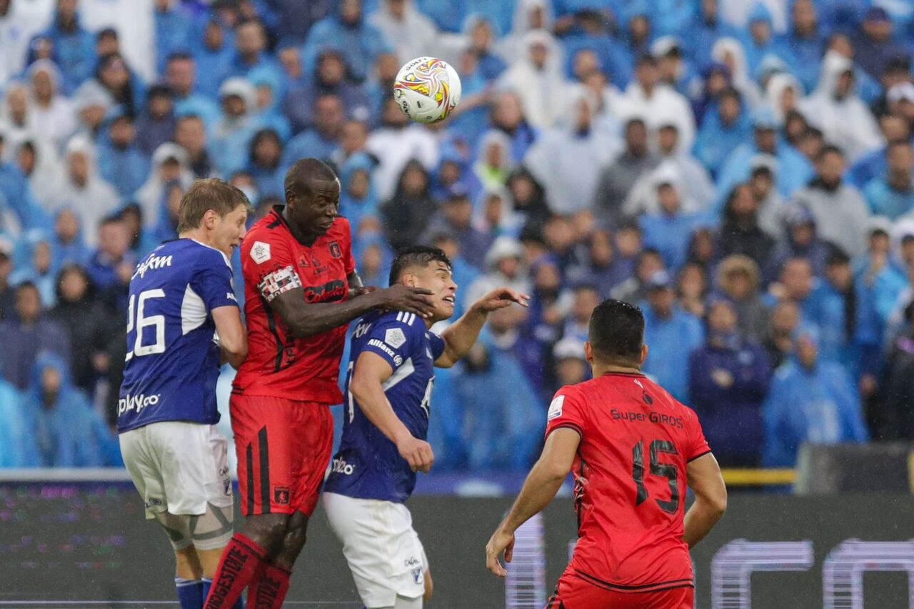 Imagen del partido entre Millonarios y América de Cali por la fecha 2 del cuadrangular semifinal del Grupo B.