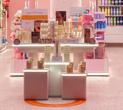 Lily Beaty lanzará una línea de cuidado y relajación