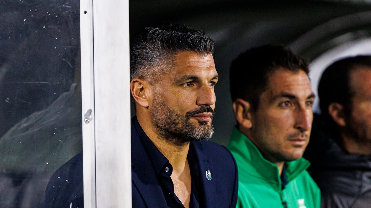 Javier Gandolfi está en la cuerda floja en Atlético Nacional