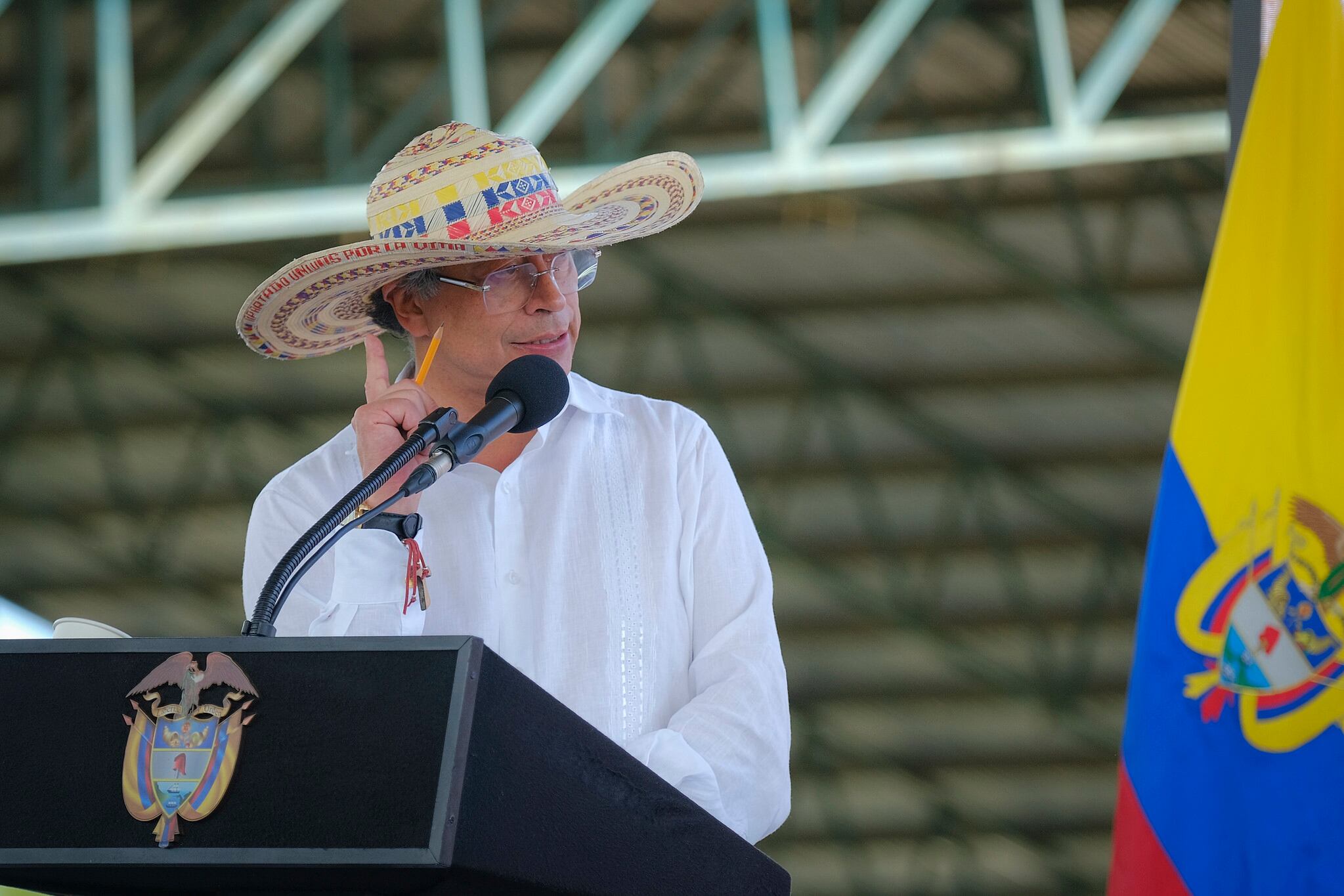 Gustavo Petro en Tierralta, Córdoba, durante la entrega de 6500 hectáreas de tierras. Fotografías cortesía de Presidencia de la República/Ovidio González.