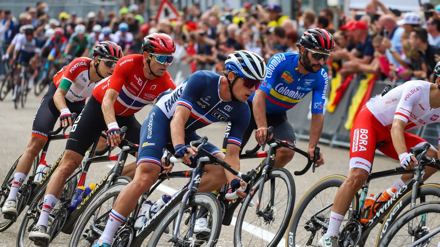 Integrantes del equipo que representa a Colombia en el Mundial de ciclismo.