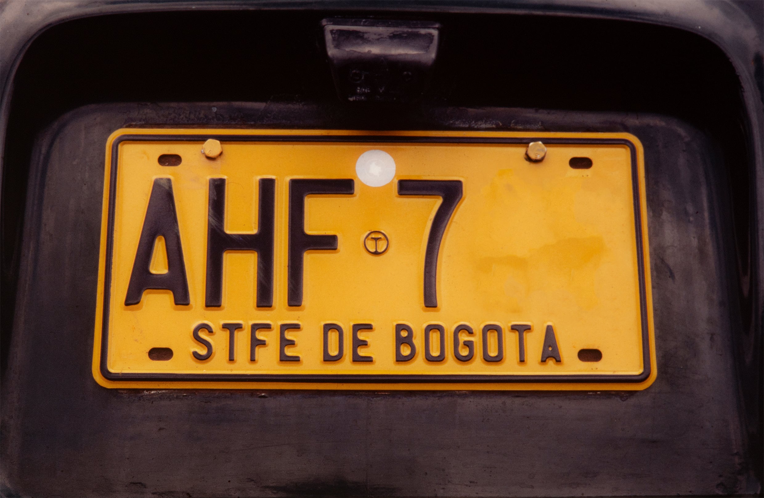 Son diferentes los tipos de placas que hay en el país.