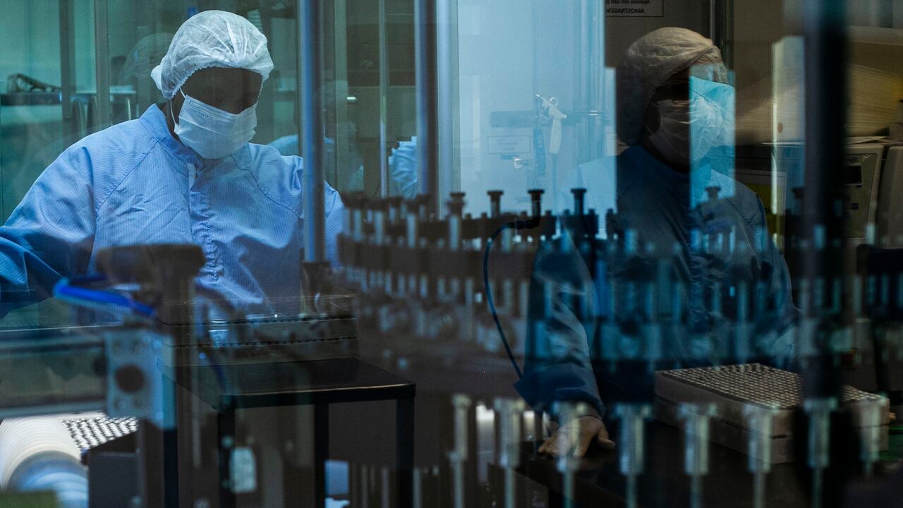 Colombia superó las 57.000 muertes por coronavirus este viernes