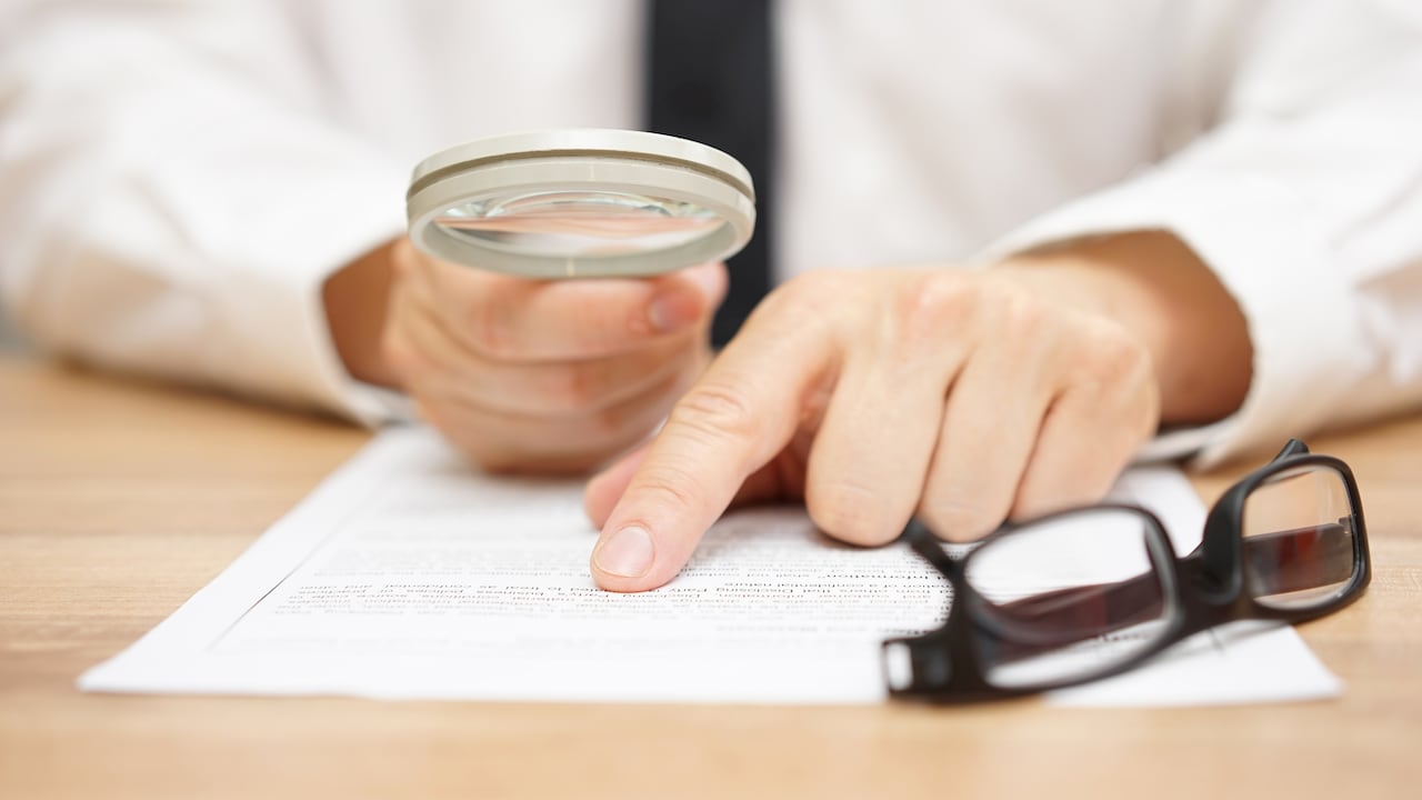 Entre 2022 y 2025 se identificaron más de 200 casos de diplomas falsificados en Colombia.