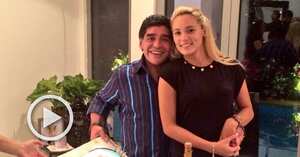 Diego Armando Maradona y su exnovia, Rocío Oliva.