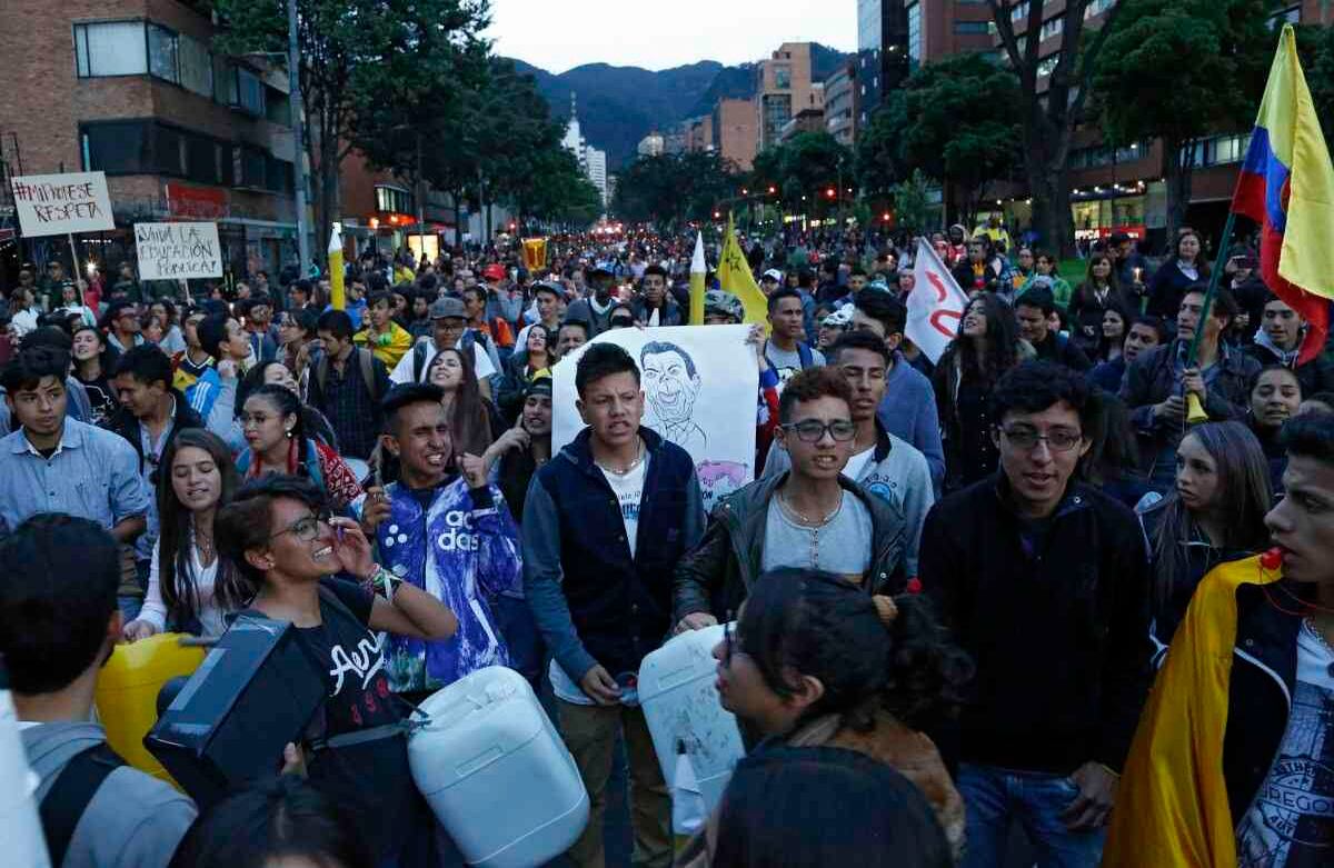 Aunque ya se han presentado acercamientos en inversión y política educativa, persisten las diferencias en los temas económicos. Foto: Guillermo Torres / SEMANA