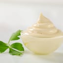 El alto consumo de mayonesa puede ser perjudicial para la salud.