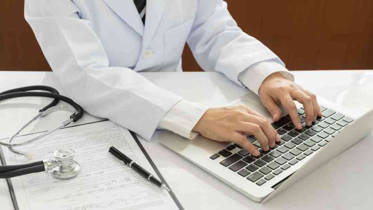 ¿Qué es la fibromialgia y cuáles son sus síntomas?