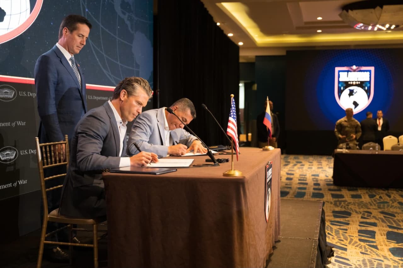 El ministro de Defensa, Jorge Eduardo Mora, durante la formalización del acuerdo de cooperación militar en Ciudad de Panamá.