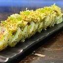 El Tsunami Roll de Tokio Sushi House busca ser el maki ganador del Sushi Fest en Cali.