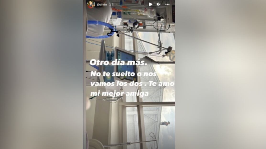 J Balvin compartió un mensaje sobre el estado de salud de su madre.