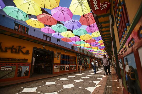 De acuerdo con el Informe Anual de Impacto Económico (EIR), el organismo indicó que en 2022, la contribución del PIB de este sector creció el el país un 97.2 % en comparación con el año anterior. (Photo by Juancho Torres/Anadolu Agency via Getty Images)