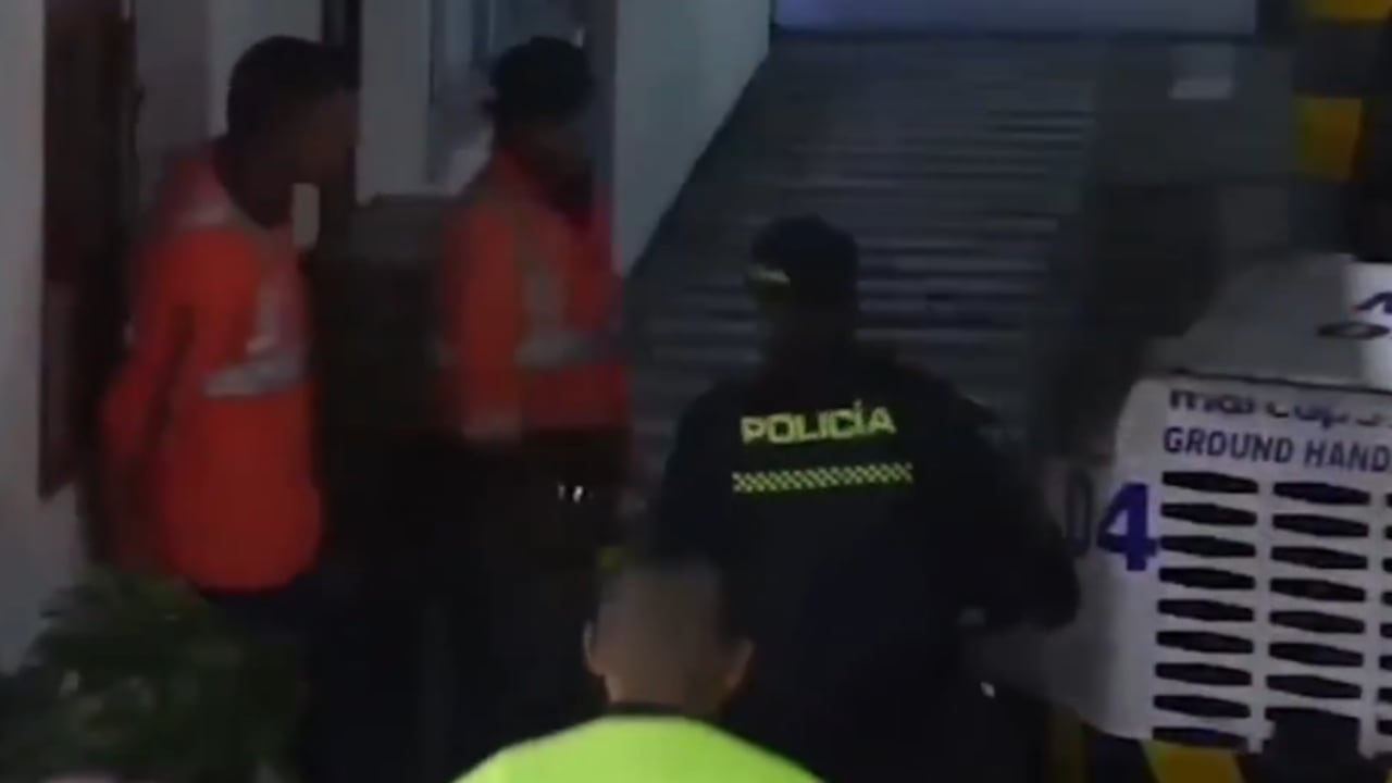 Los capturados quedaron evidenciados en las cámaras de seguridad.