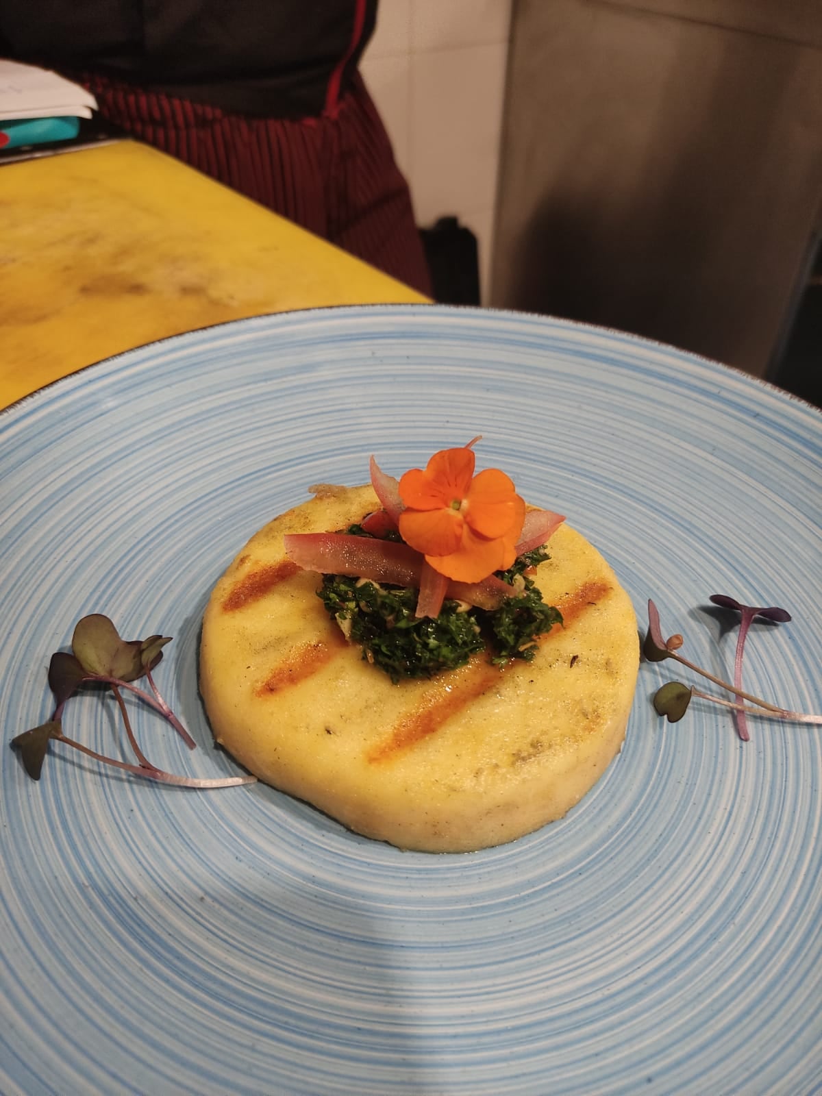 El Chef Alex continúa su exploración por los sabores y presenta “El Restaurante Privado del Chef” en Bogotá.