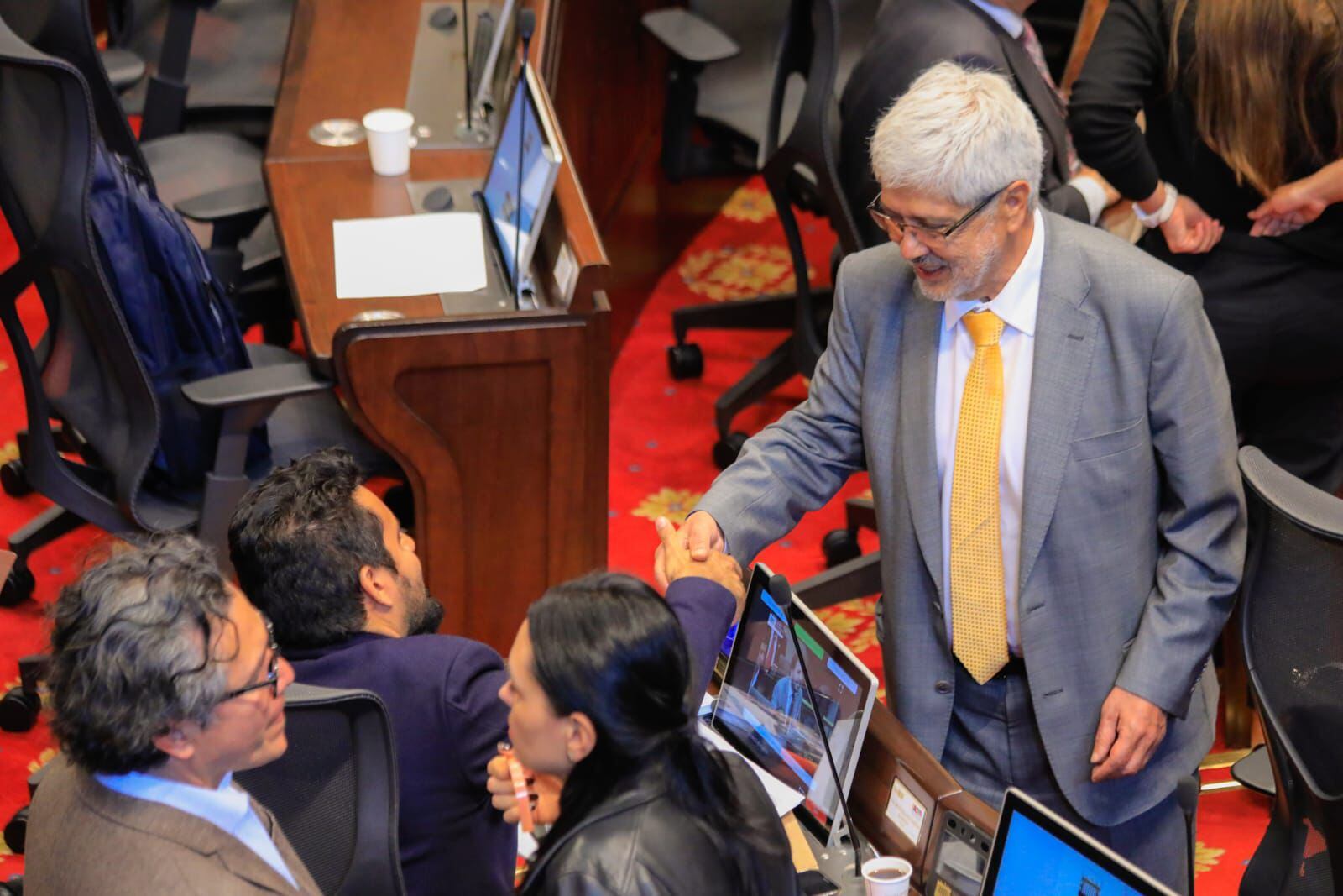 El Ministro de Comercio, Germán Umaña, en el Congreso.