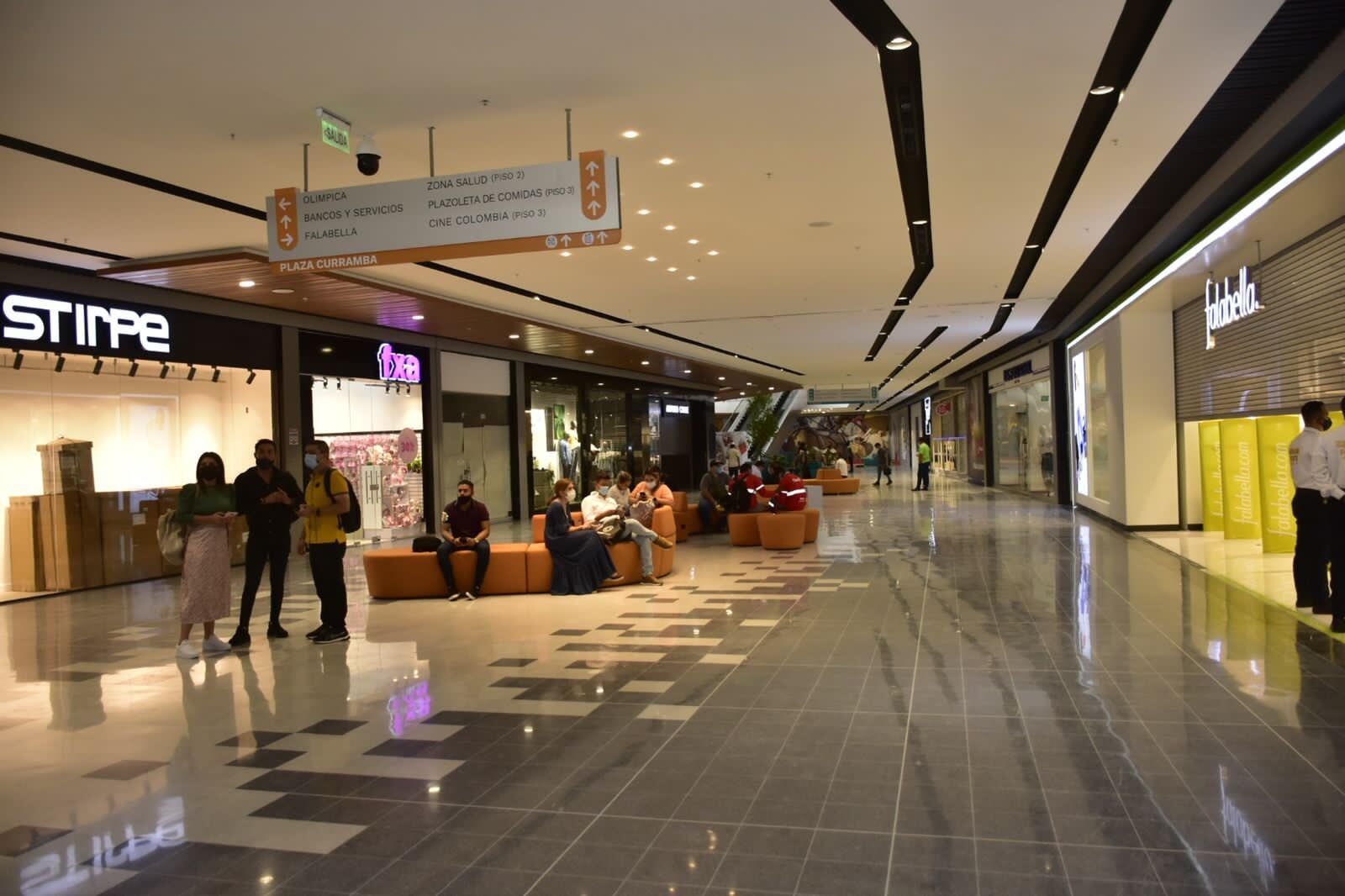 Será el mayor centro comercial metropolitano del sur de la ciudad y el más grande de la zona.