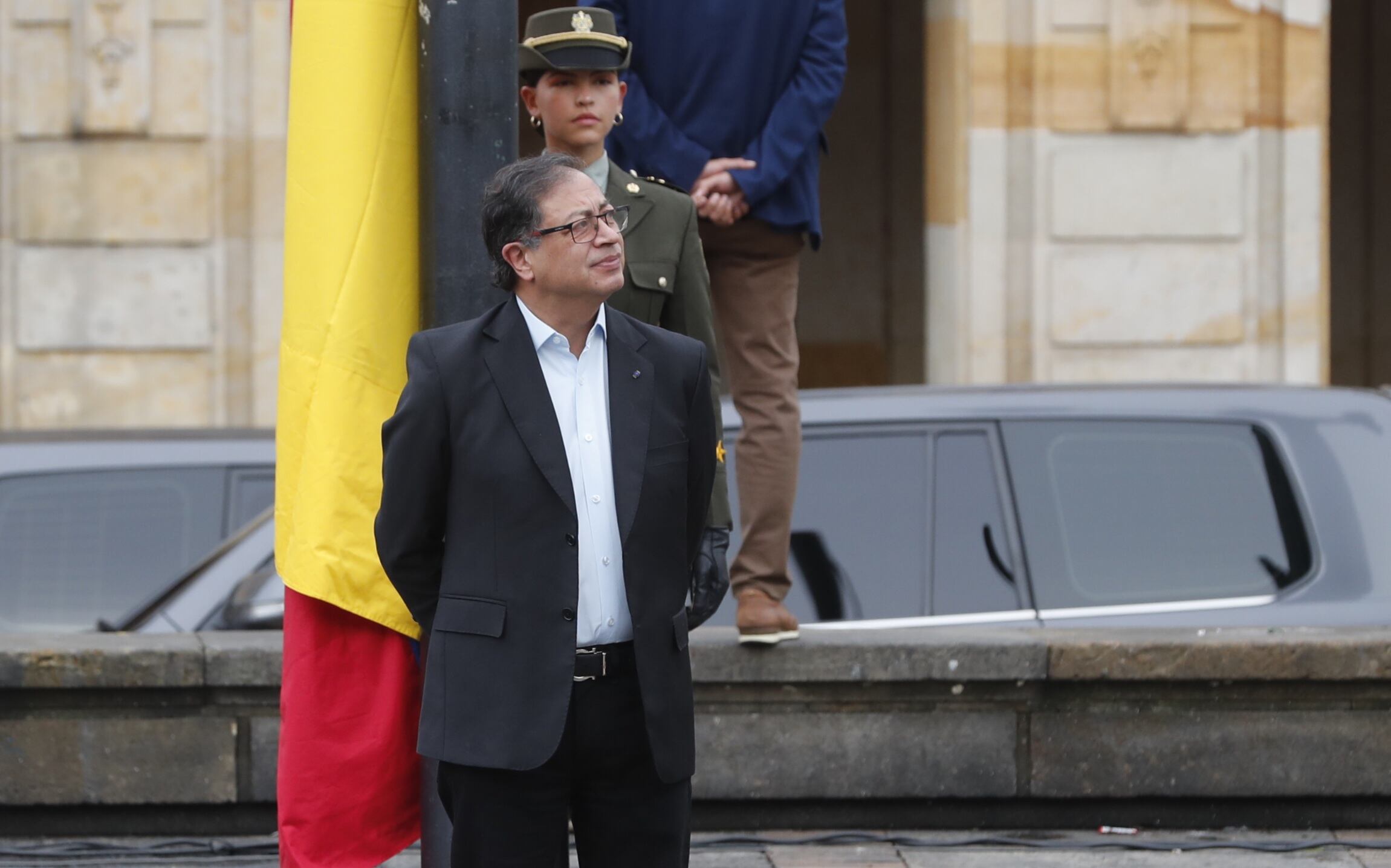 Presidente Gustavo Petro en la mesa 1de votación 
apertura elecciones